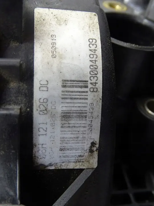 Vattenpump Audi A4 B8 A5 8T 1.8TFSI image 4