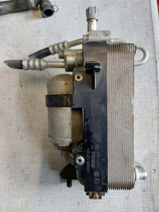 BMW OEM 16477362 Condenseur Sécheur - Occasion image 2