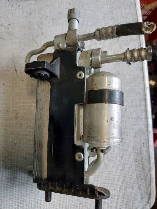 BMW OEM 16477362 Condenseur Sécheur - Occasion image 3