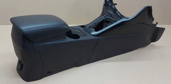 Tunnel armstöd Ford Focus Mk3 OEM Del image 4