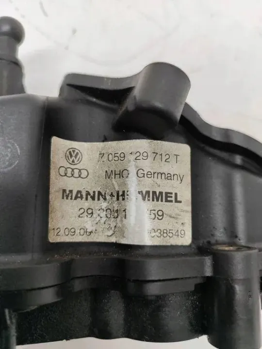 Gebruikt inlaatspruitstuk OEM 059129712T Audi A4 image 7