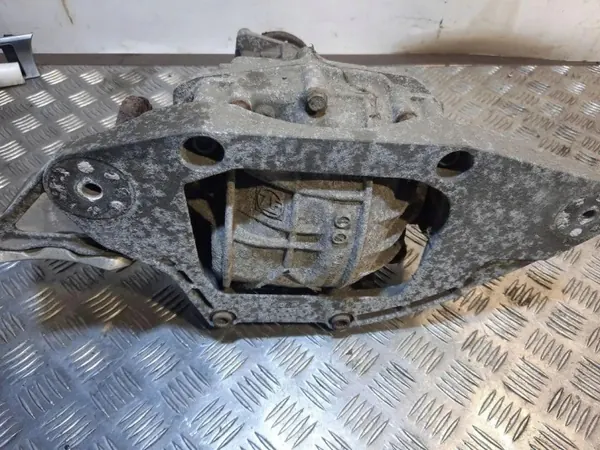 Bakre reducer OEM 4460310067 för Audi Q5 3.2L image 3