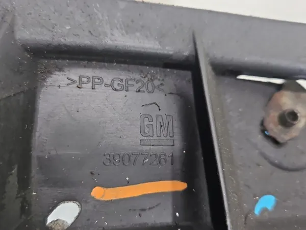 OEM 39077261 Faixa Para-choques Dianteiro Opel Insignia B image 9