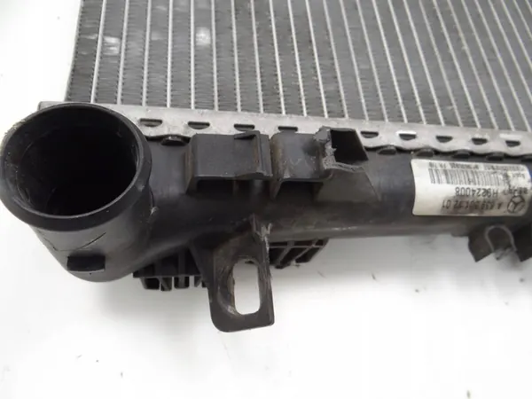 MERCEDES VITO W639 LIFT 2010- Waterradiator A6395011201 image 6