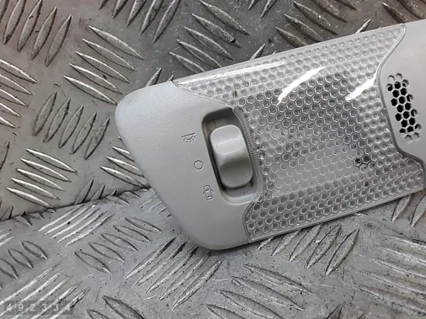 Consola Iluminação Teto Toyota Aygo OEM 812600H010 image 3