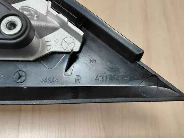 Triangle de fixation rétroviseur droit Mercedes GLC W253 OEM image 6