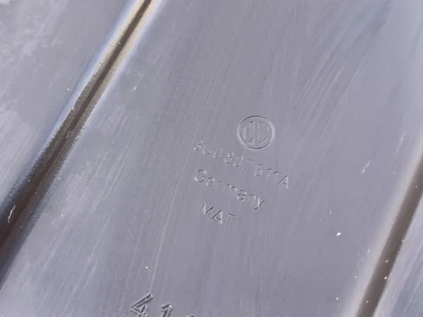 VW Passat B8 Lift Frontstoßstangen-Träger OEM 3G0807611A image 5