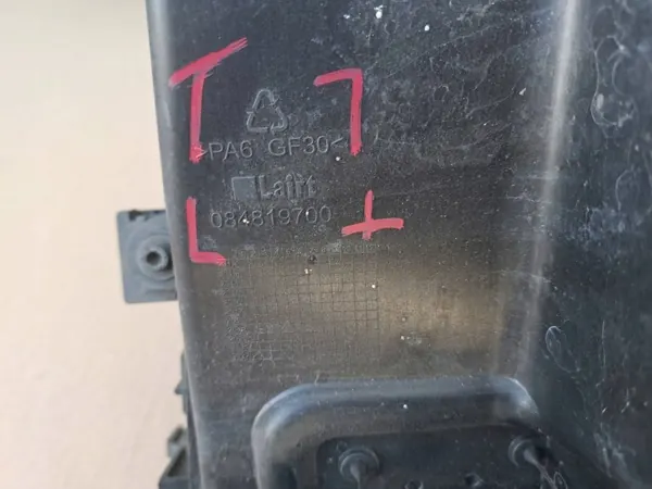 OEM 084819700 Conduto de ar esquerdo para Ferrari F12 image 9