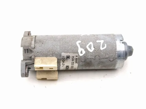 BMW 7 E65 E66 Sätmotor 2004 OEM 1214001 image 3