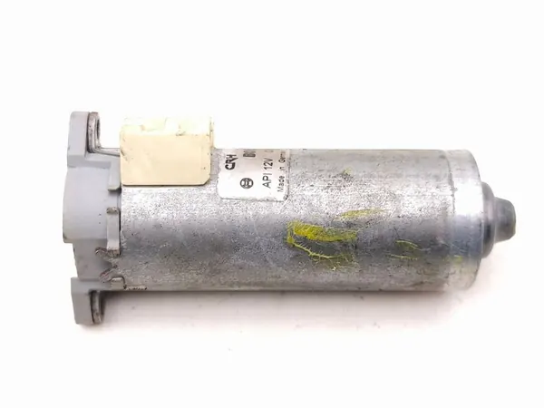 BMW 7 E65 E66 Sätmotor 2004 OEM 1214001 image 6