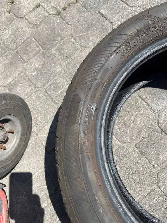 Goodyear EfficientGrip Performance 2 205/55R16 91V Occasion image 4