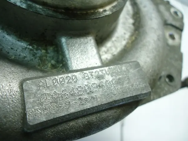 Turbocompresor MERCEDES W211 3.2CDI A6480960099 image 4