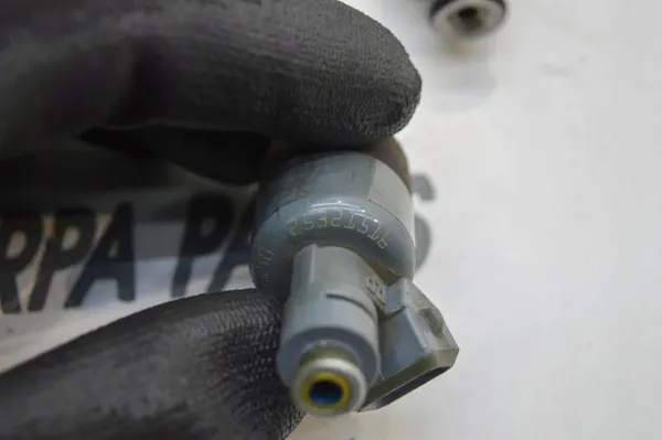 Opel Astra G 1998 Injektorer Set image 5