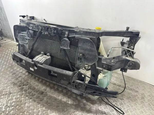 Jeu de radiateur Dodge Durango OEM 68244085AB image 3