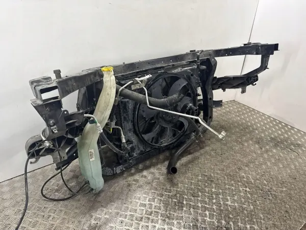 Jeu de radiateur Dodge Durango OEM 68244085AB image 9