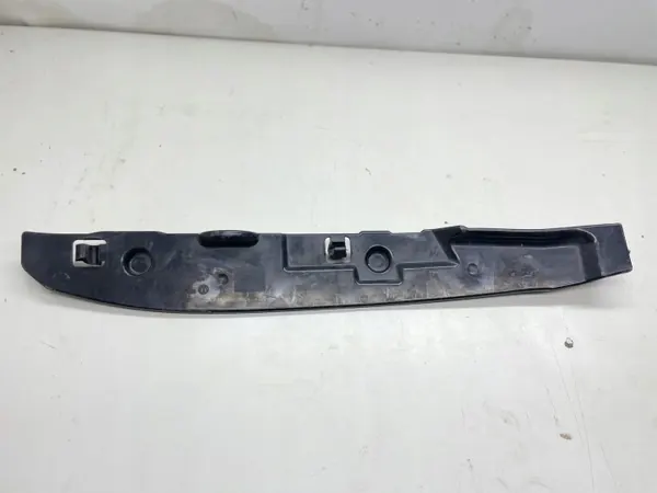 Extremidade de para-lamas VW Jetta III OEM 5C6821111 - Usado image 2