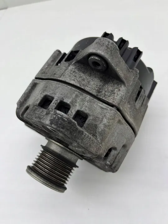 MERCEDES W205 ALTERNATOR A0009063701 image 3