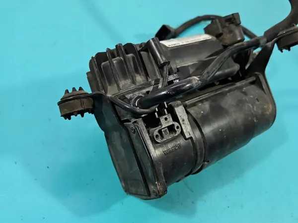 Pompe de suspension Audi A8 D3 OEM 15.1550-0021.2 image 3