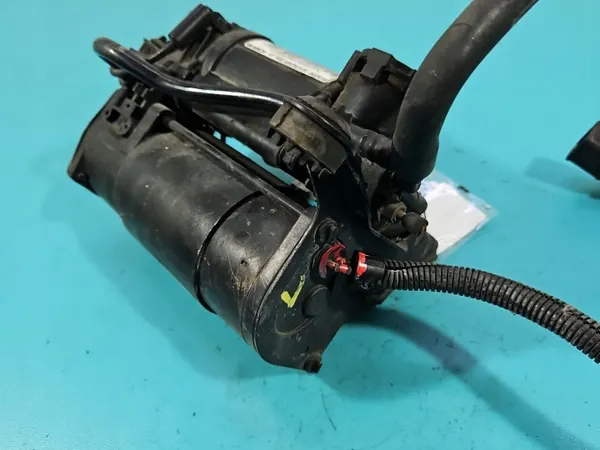 Pompe de suspension Audi A8 D3 OEM 15.1550-0021.2 image 4