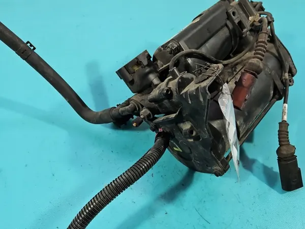 Pompe de suspension Audi A8 D3 OEM 15.1550-0021.2 image 8