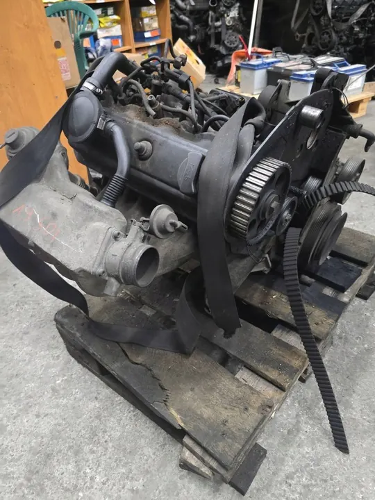 1.9 SDI Moottori Volkswagen Polo III 028103374H image 4