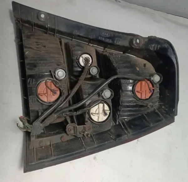 Luz Trasera Izquierda Kia Sorento Facelift (2006 - 2011) 924-3E5 image 2