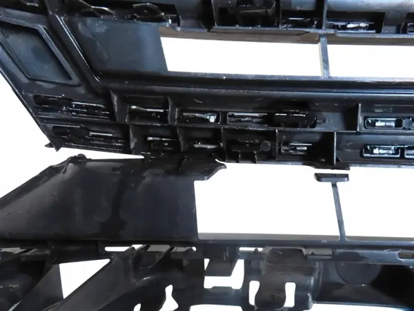 VW 5N0010816Q R-Line Kühlergrill für Tiguan image 7