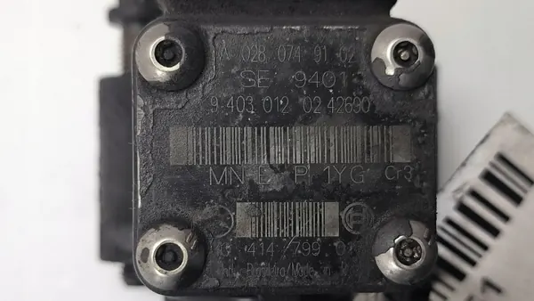 Inyector OEM A0280749102 para Mercedes-Benz Econic image 3