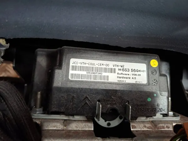 Console Head-Up OEM S26279064 pour Peugeot 508 2010- image 10
