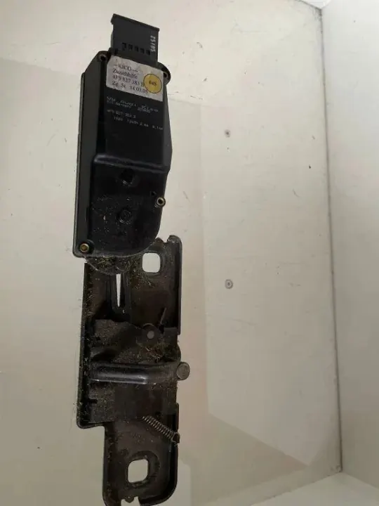 Pompe hydraulique OEM 4F9827383B pour Audi Q7 3.6L image 3