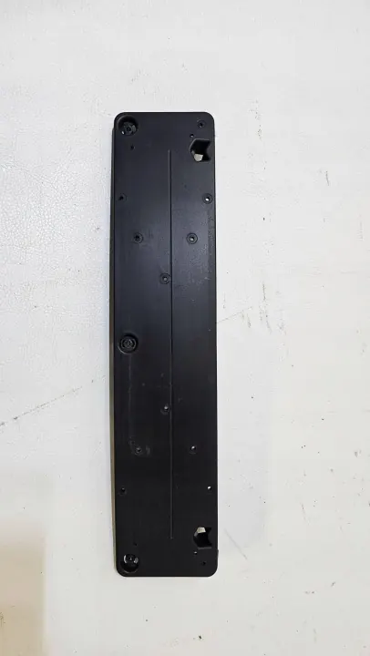 Cadre plaque immatriculation avant OEM A1178852600 Mercedes CLA image 2