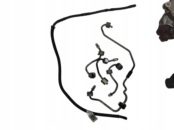 BMW 1 F20 F21 2012 Conjunto de injeção de combustível OEM 0445110503 image 4