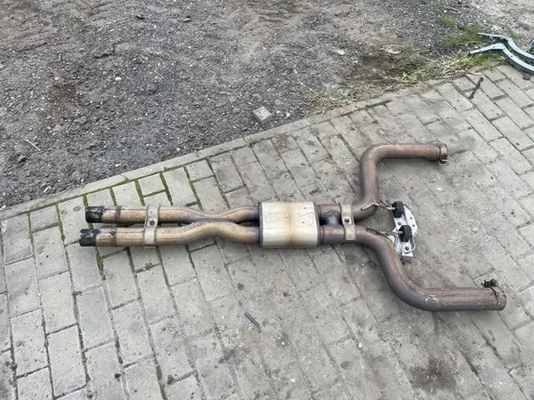 Tuyau d'échappement central Maserati Ghibli OEM image 5
