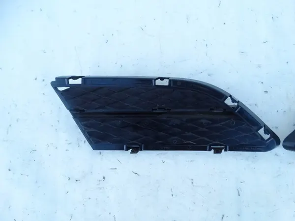 Griglia paraurti anteriore sinistra BMW E90 E91 LCI OEM image 3