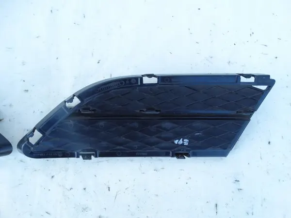 Griglia paraurti anteriore sinistra BMW E90 E91 LCI OEM image 4