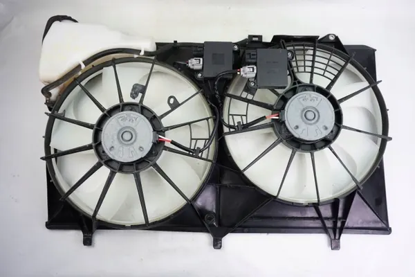 Ventilateur de radiateur OEM 16363-31260 pour Lexus RX 450H image 2