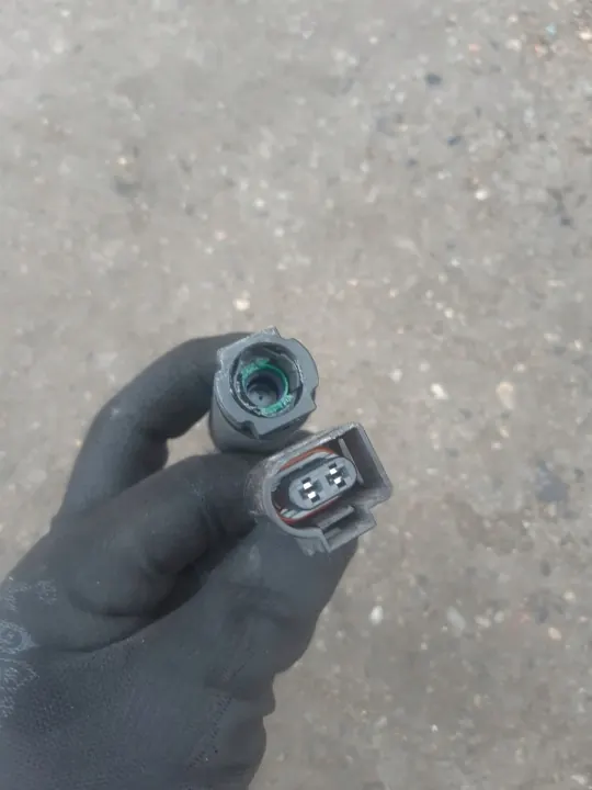 Audi AdBlue-putket OEM 4G0131984AH 04L131984C image 9