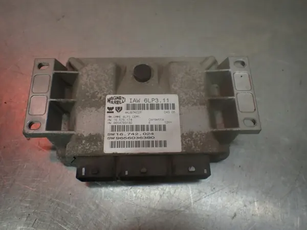 Computadora Motor OEM 9656036380 para Peugeot 407 SW image 2