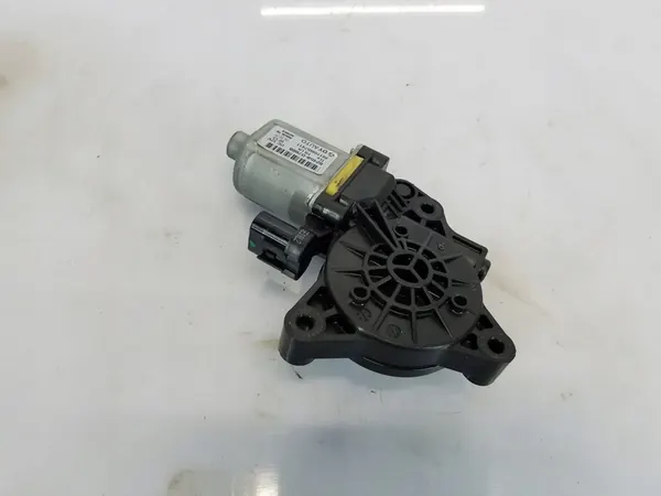 Raamliftmotor Hyundai Tucson III 82450-D7000 image 1