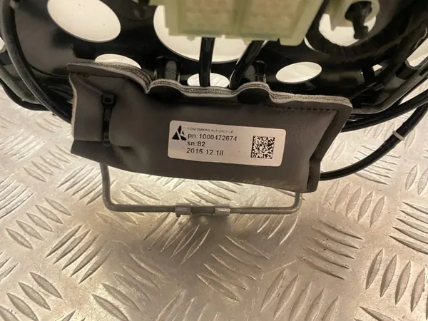 Volvo XC90 stoljusteringsmotor - Begagnad OEM-del image 5