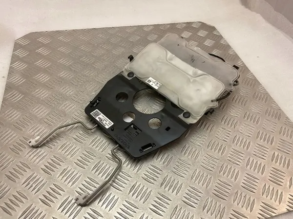 Volvo XC90 stoljusteringsmotor - Begagnad OEM-del image 6