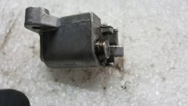 Kedjespännare OEM 059109467AP för Audi 3.0 TDI image 3