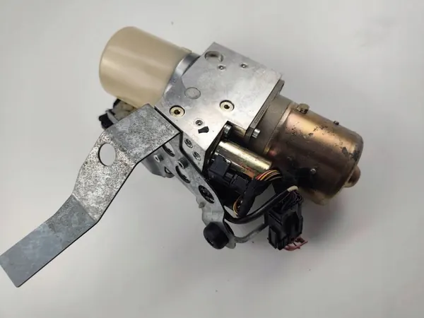 Mercedes SLK R170 Kattohydraulinpumppu OEM A1708000030 image 5
