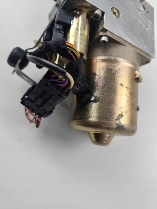 Mercedes SLK R170 Kattohydraulinpumppu OEM A1708000030 image 7