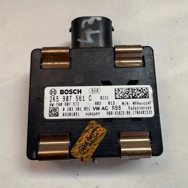OEM 2K5907561C Radarsensor für VW Caddy 4 image 3