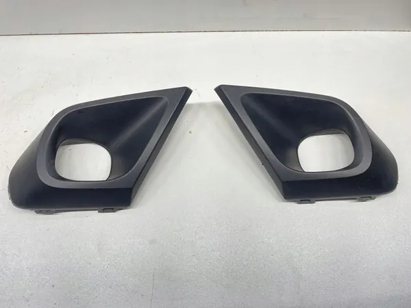 Griglia paraurti anteriore sinistra Dacia Duster II 2017- image 9