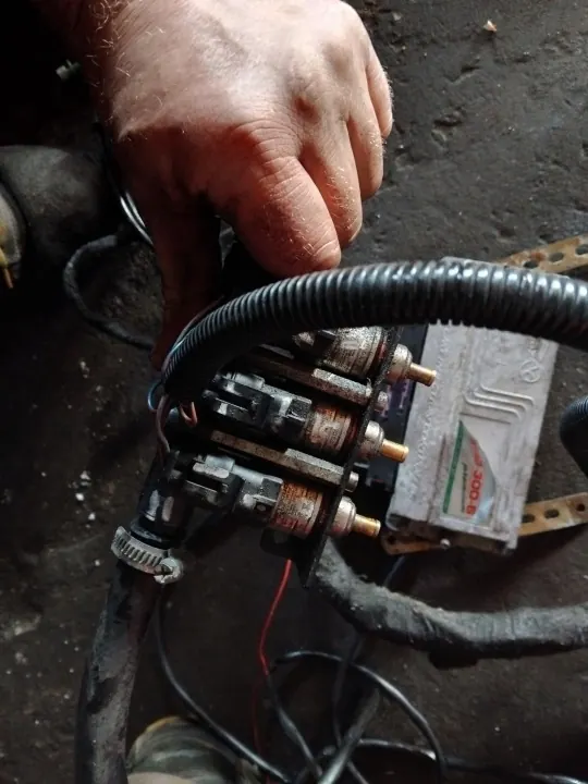 Kit LPG Stag OEM WEG-AMA030609999-300 Installation Avant image 7