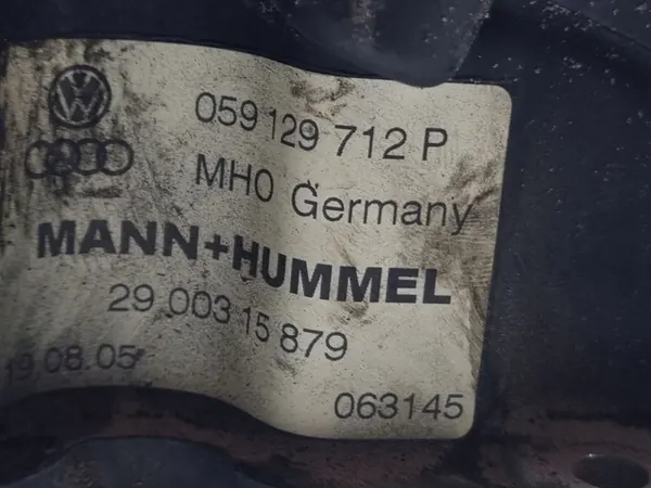 Audi A8 S8 D3 2006 Coletor de admissão OEM 059129712P image 3