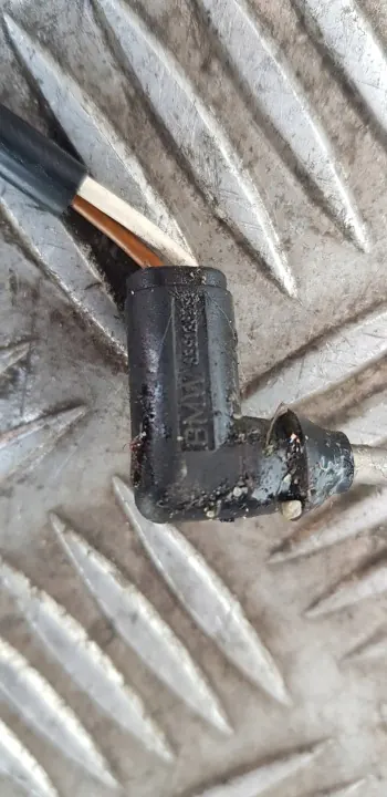 BMW E38 Temperatuursensor OEM 0397019162 image 4