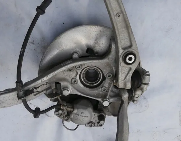 AUDI A6 4G C7 Sospensione Anteriore 4G0407241D 4G0407242D image 7